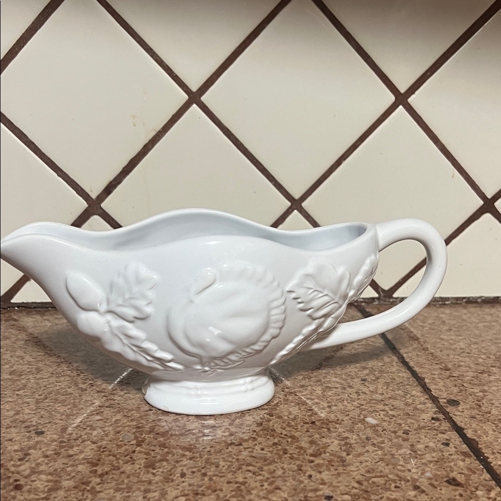 White Ceramic Gravy Boat with Embossed Design